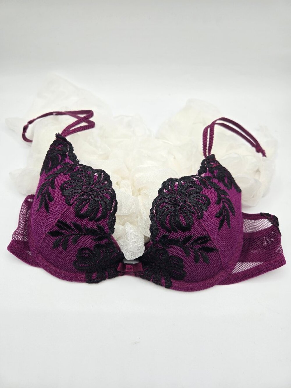 La Senza Purple and Black Floral Lace Bra 32B Removable Padding